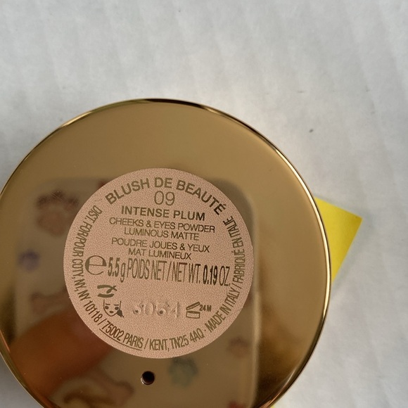 Gucci Gold Star Powder Compact - Picture 3 of 3